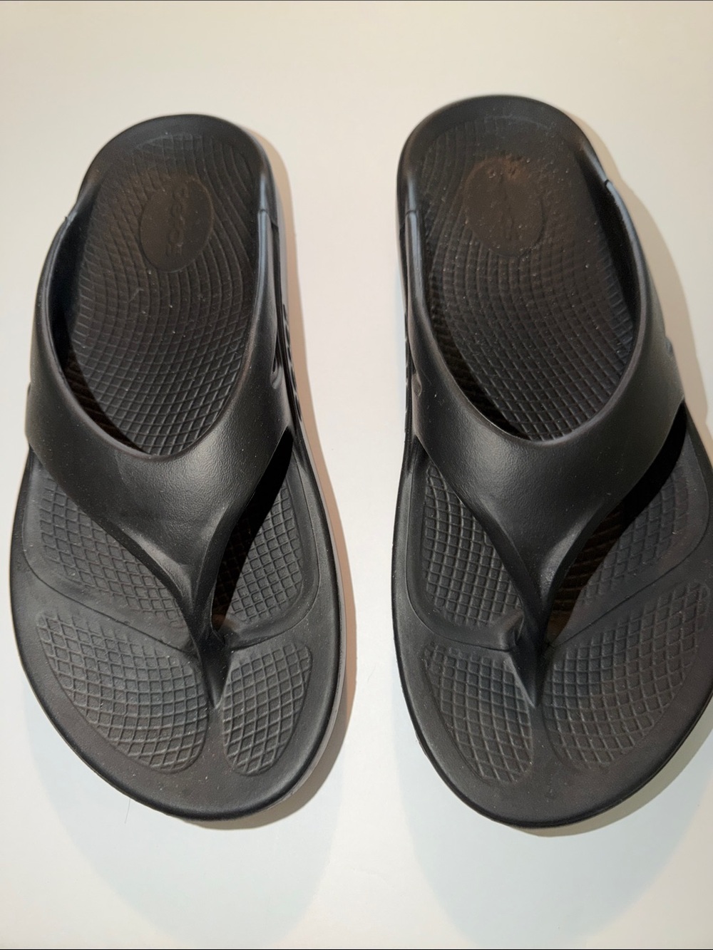 OOFOS sandals